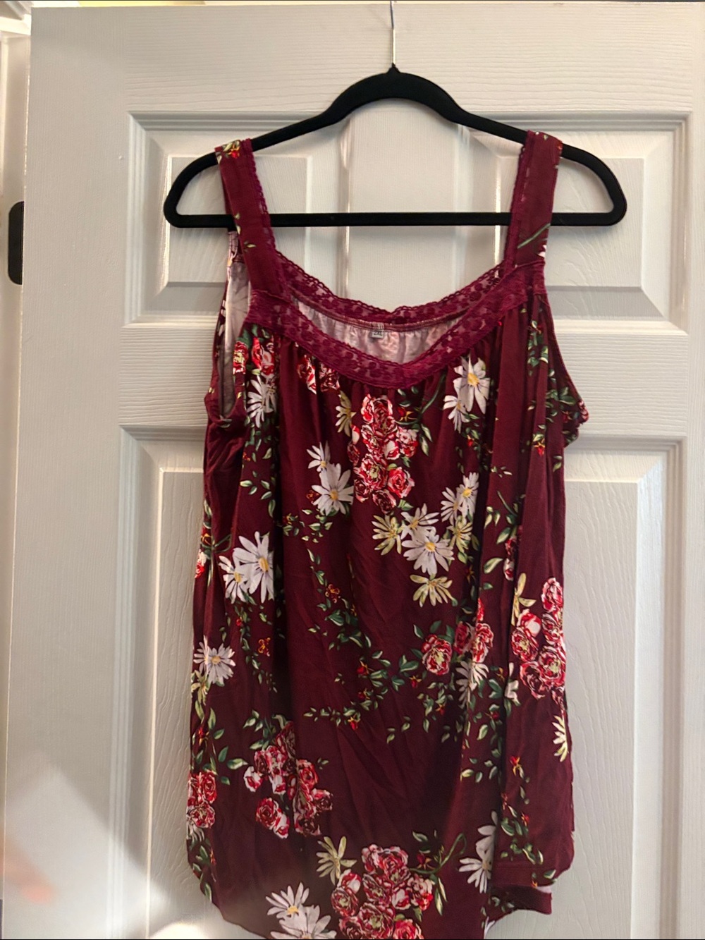 Women's Burgundy Floral Tank Top